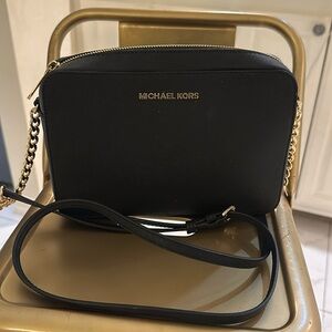 New with tags Michael kors purse